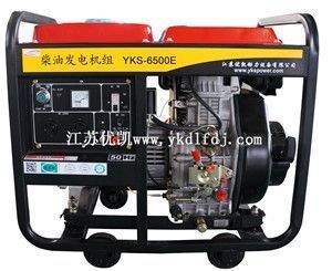 優(yōu)昌斯-5KW（三相）小型風(fēng)冷柴油發(fā)電機(jī)組